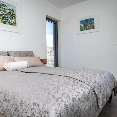 Apartment Luxury With Heated Pool Trogir