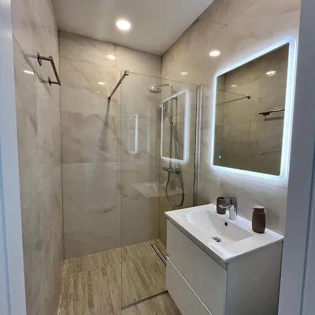 Apartment Luxury With Heated Pool Trogir