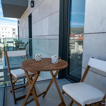 Apartment Luxury With Heated Pool Trogir